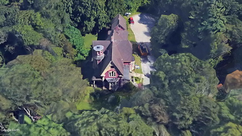 Realbild [01] zum Film 'Haus an der Friedhofsmauer, Das'