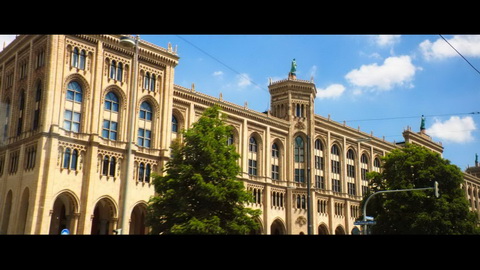 Screenshot [02] zum Film Willkommen bei den Hartmanns