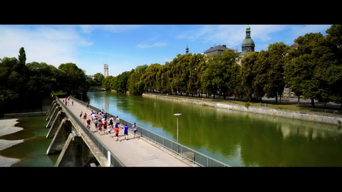 Screenshot [20] zum Film Willkommen bei den Hartmanns