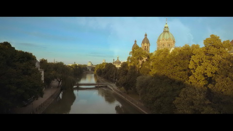 Screenshot [37] zum Film Willkommen bei den Hartmanns