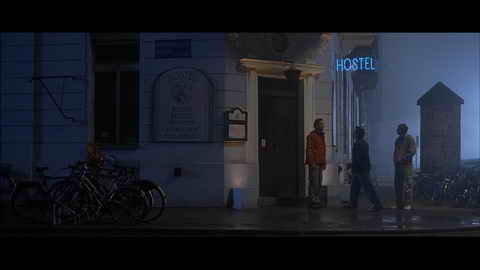 Screenshot [01] zum Film Hostel