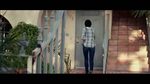 Screenshot [01] zum Film Contracted