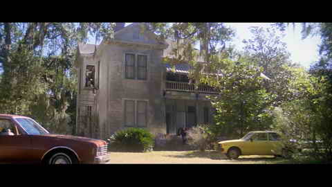 Screenshot [01] zum Film Geisterstadt der Zombies