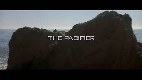 Titelbildschirm vom Film Babynator, Der