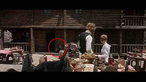 Fehlerbild [01] zum Film 'Spiel mir das Lied vom Tod'