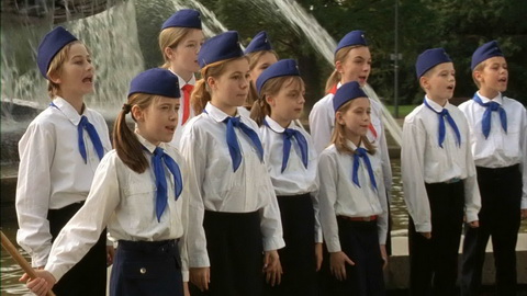 Screenshot [02] zum Film Good Bye Lenin