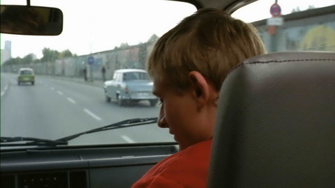 Screenshot [11] zum Film Good Bye Lenin