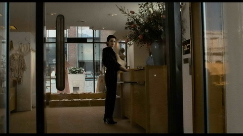 Screenshot [17] zum Film Tod kommt zweimal, Der
