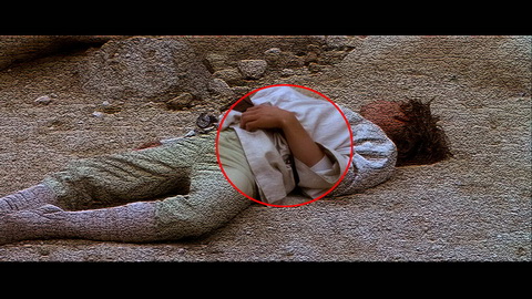 Fehlerbild [05] zum Film 'Star Wars: Episode IV (Krieg der Sterne)'