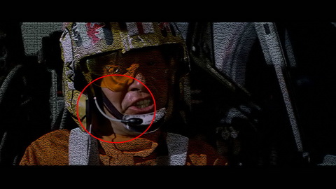 Fehlerbild [20] zum Film 'Star Wars: Episode IV (Krieg der Sterne)'
