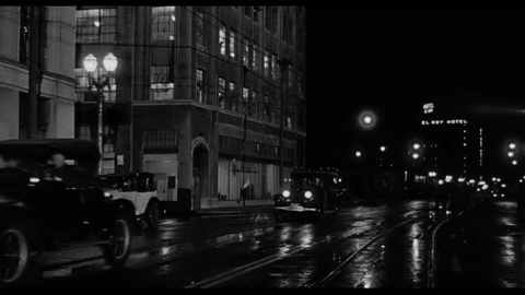 Screenshot [01] zum Film Manche mögen's heiss