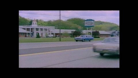 Screenshot [07] zum Film Zombie hing am Glockenseil, Ein