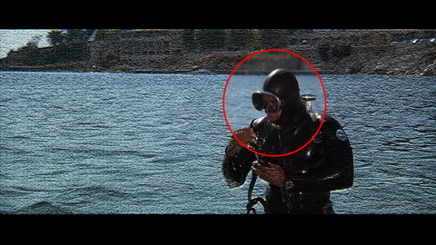 Fehlerbild [07] zum Film 'James Bond - Sag niemals nie'