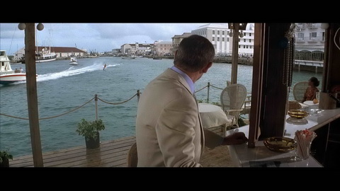Screenshot [05] zum Film James Bond - Sag niemals nie