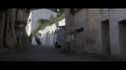 Screenshot [15] zum Film James Bond - Sag niemals nie