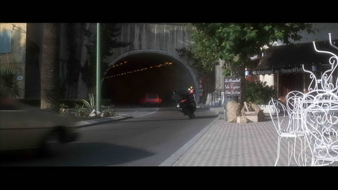 Screenshot [20] zum Film James Bond - Sag niemals nie