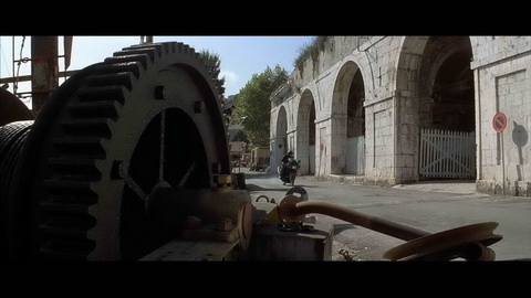Screenshot [23] zum Film James Bond - Sag niemals nie
