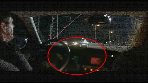 Fehlerbild [15] zum Film 'Lethal Weapon 4 - Zwei Profis räumen auf'