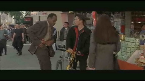 Screenshot [10] zum Film Lethal Weapon 4 - Zwei Profis räumen auf