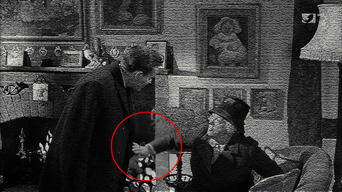 Fehlerbild [02] zum Film 'Miss Marple - Der Wachsblumenstrauß'