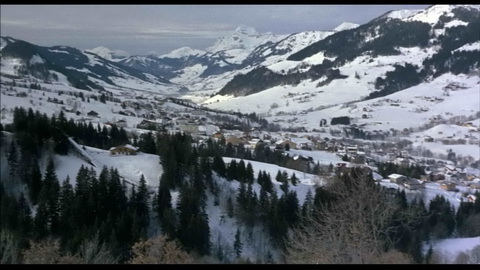 Screenshot [01] zum Film Charade