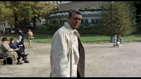 Screenshot [19] zum Film Charade