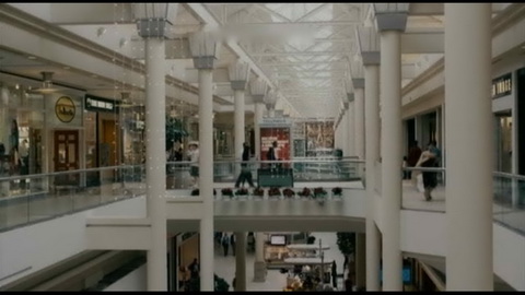 Screenshot [05] zum Film Kaufhaus Cop, Der