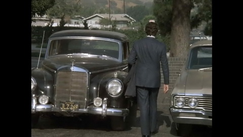 Screenshot [09] zum Film Columbo - Mord in Pastell