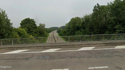 Realbild [18] zum Film 'Nichts zu verzollen'
