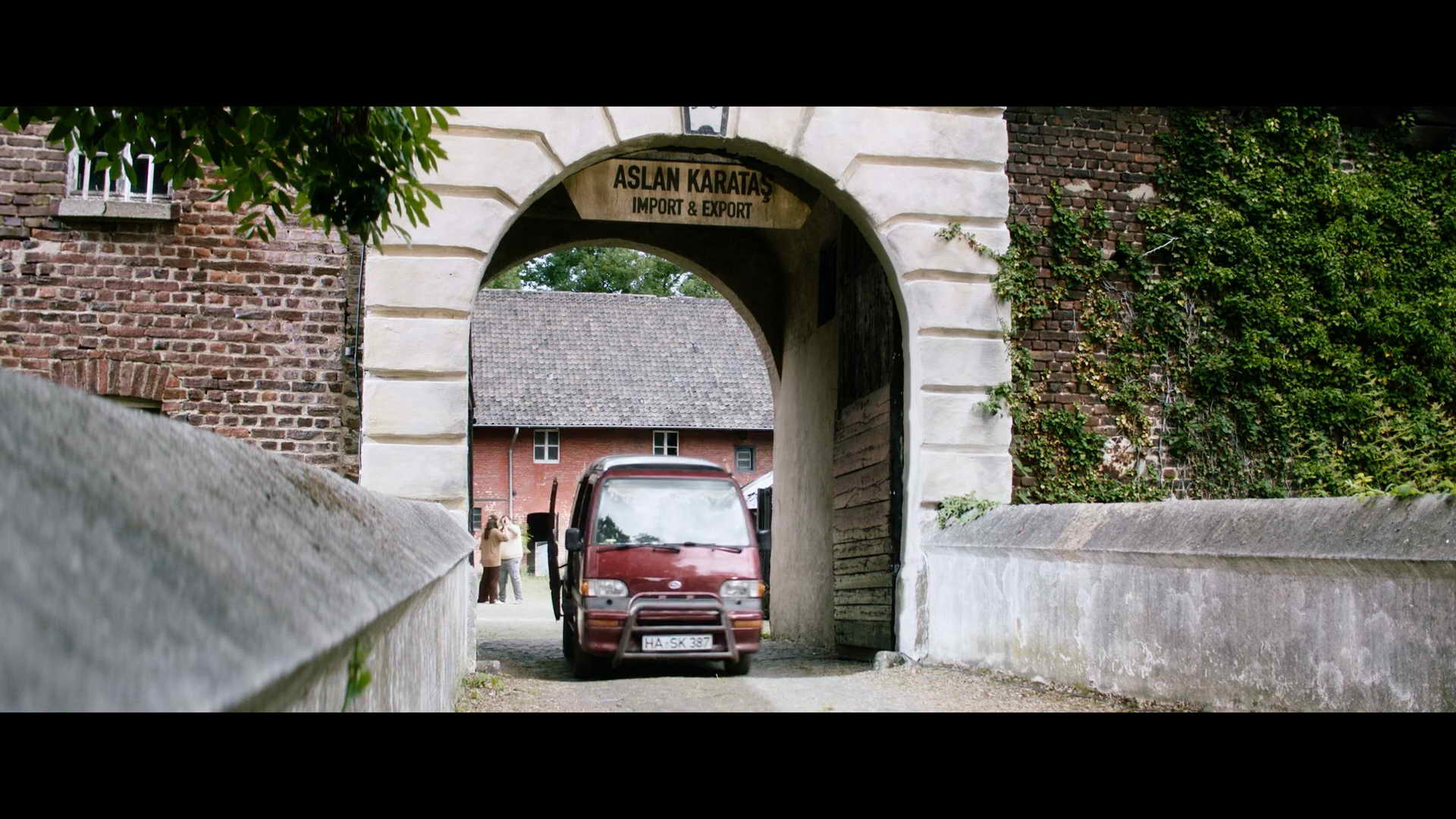 Screenshot [10] zum Film Manta Manta – Zwoter Teil