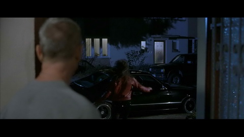Screenshot [11] zum Film Army Go Home!