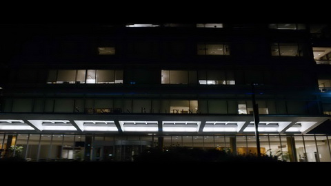 Screenshot [11] zum Film Equalizer, The