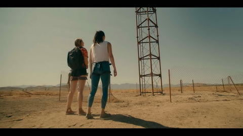 Screenshot [06] zum Film Fall - Fear Reaches New Heights