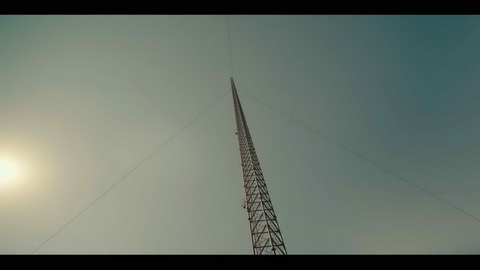 Screenshot [07] zum Film Fall - Fear Reaches New Heights