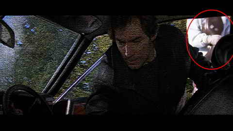 Fehlerbild [05] zum Film 'James Bond - Der Hauch des Todes'