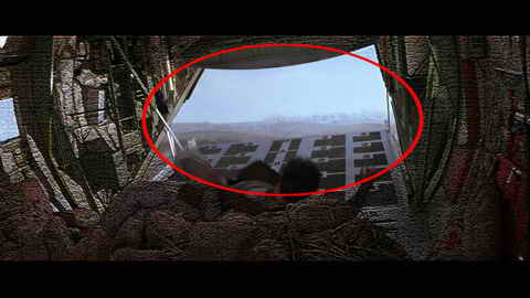 Fehlerbild [10] zum Film 'James Bond - Der Hauch des Todes'