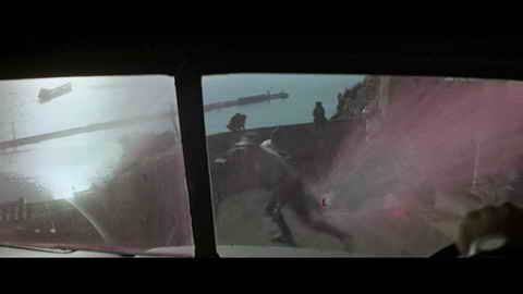 Screenshot [05] zum Film James Bond - Der Hauch des Todes