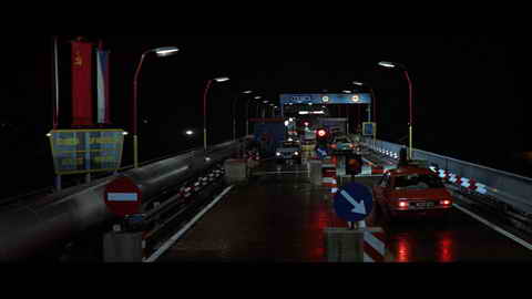 Screenshot [08] zum Film James Bond - Der Hauch des Todes
