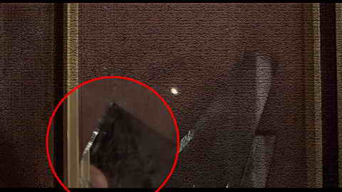 Fehlerbild [03] zum Film 'James Bond - Der Mann mit dem goldenen Colt'