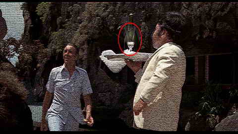 Fehlerbild [15] zum Film 'James Bond - Der Mann mit dem goldenen Colt'