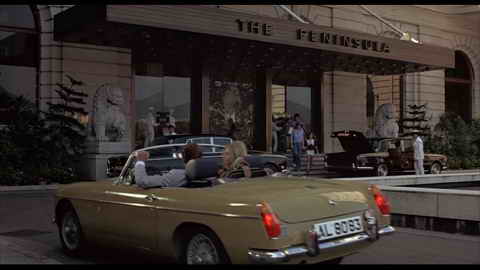 Screenshot [06] zum Film James Bond - Der Mann mit dem goldenen Colt
