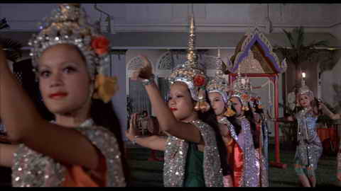 Screenshot [14] zum Film James Bond - Der Mann mit dem goldenen Colt