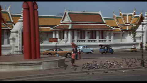Screenshot [17] zum Film James Bond - Der Mann mit dem goldenen Colt