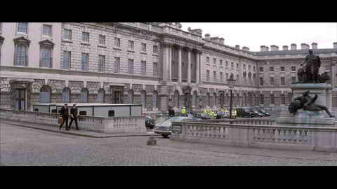 Screenshot [04] zum Film James Bond - Der Morgen stirbt nie