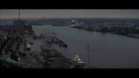 Screenshot [08] zum Film James Bond - Der Morgen stirbt nie