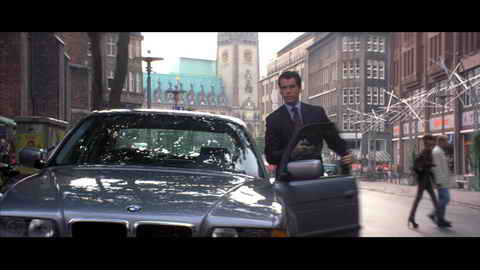 Screenshot [09] zum Film James Bond - Der Morgen stirbt nie