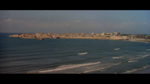 Screenshot [01] zum Film Omen II - Damien