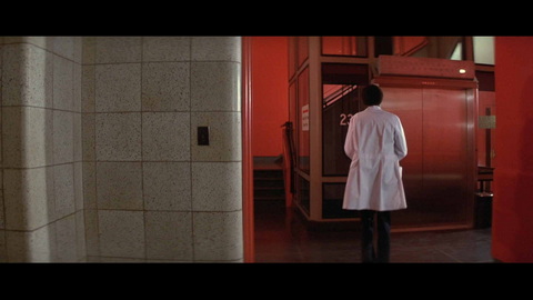 Screenshot [20] zum Film Omen II - Damien