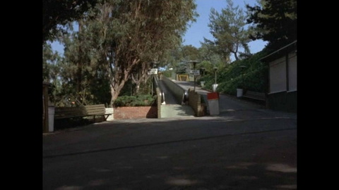 Screenshot [05] zum Film Columbo - Etüde in Schwarz