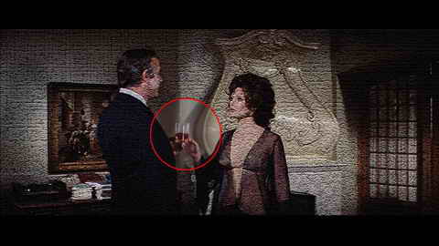Fehlerbild [03] zum Film 'James Bond - Diamantenfieber'
